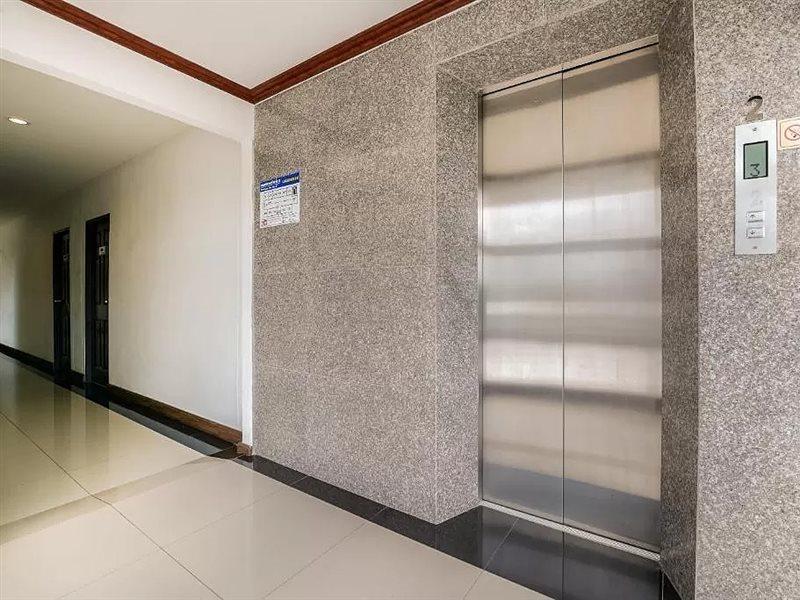 Oyo 350 Mae Saeng Place Si Racha Εξωτερικό φωτογραφία